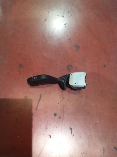 [12252605] Mando de intermitentes opel Corsa b '95