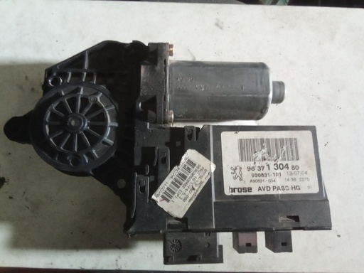 [9637130480] Motor elevalunas delantero derecho Peugeot 307 '04