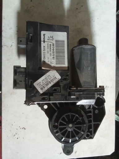 [9634457580] Motor elevalunas delantero izquierdo Peugeot 307 '02