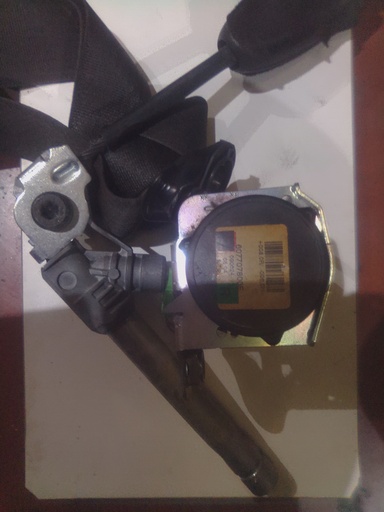 Cinturon delantero derecho opel Corsa d '07