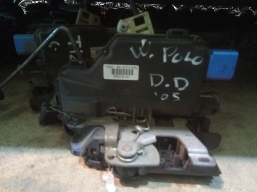 [3B1837016BQ] Cerradura delantera derecha Wolkswagen polo '05