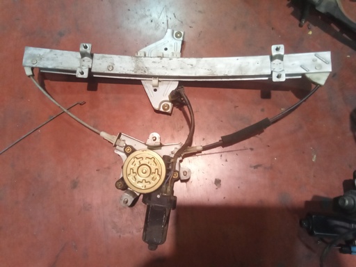 Elevalunas trasero izquierdo Chevrolet lacetti '05