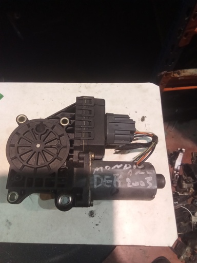 Motor elevalunas delantero derecho Ford Mondeo '03