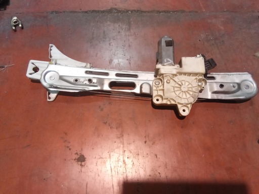 Elevalunas trasero derecho Opel Vectra c '05