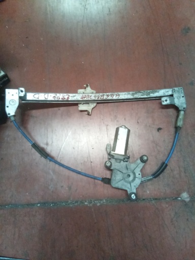 Elevalunas delantero derecho Peugeot 406 '01