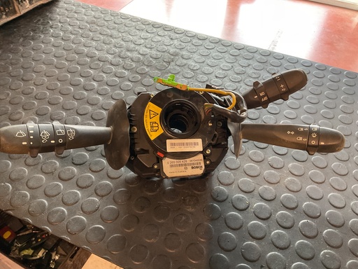 [0 265 005 428] Mando multifuncion alfa romeo 147 00