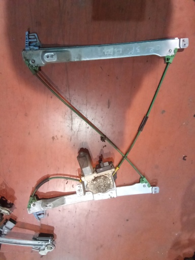 Elevalunas delantero izquierdo citroen c2 '05