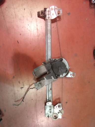 Elevalunas delantero izquierdo citroen c3 '04