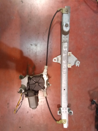 Elevalunas trasero izquierdo Nissan pathfinder '07