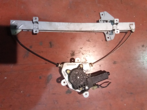 Elevalunas delantero derecho Hyundai Atos '05