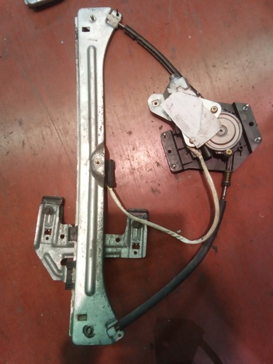 Elevalunas delantero izquierdo Chrysler pt cruiser '01