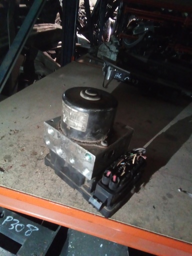 [8671222] Módulo ABS Volvo s60 '04