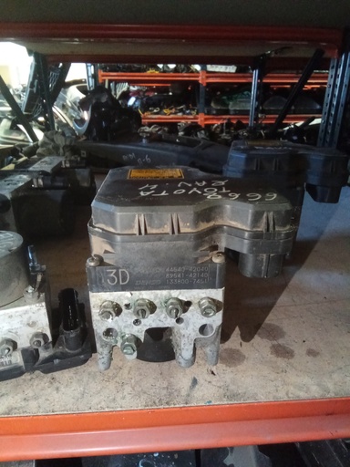 [4454042040] Módulo ABS Toyota rav4 '04