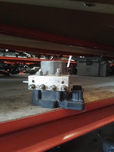 [476601203r] Módulo ABS dacia Logan '12