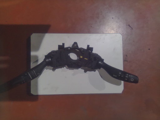 Mando multifuncion hyundai i20 '17