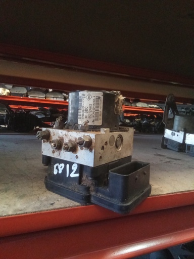 [95ct2aay2] Módulo ABS Renault megane '11