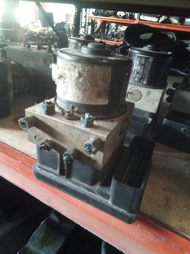 [8200183452c 8200001333b 8200159837e 8200183452g] Módulo ABS Renault laguna '04