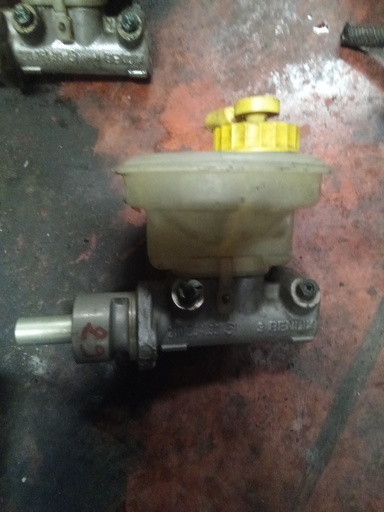 Bomba de freno seat ibiza 1.4i '97