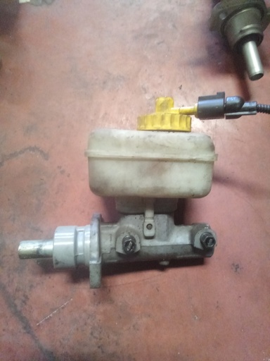 Bomba de freno Volkswagen golf 1.9 tdi '01