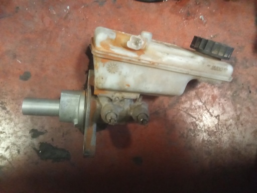 Bomba de freno Renault kangoo 1.5 dci '10