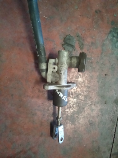 Bomba de freno Nissan pathfinder 2.5 dci '07