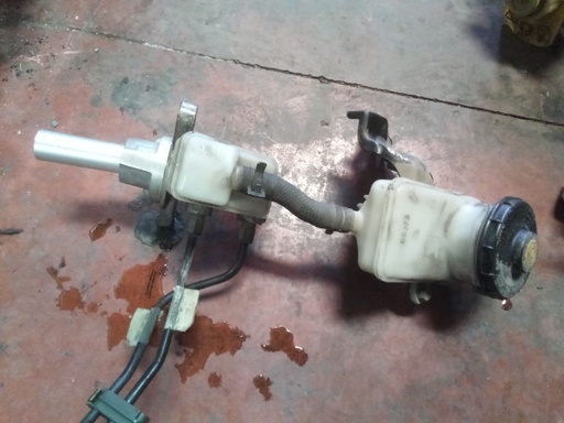 Bomba de freno honda cr-v 2.0 i '08
