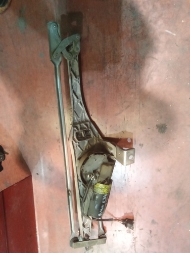 [1378650] Motor limpia delantero BMW serie 5 e34 '94