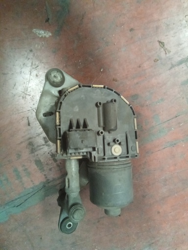 [1137328136] Motor limpia delantero derecho Peugeot 407 '05