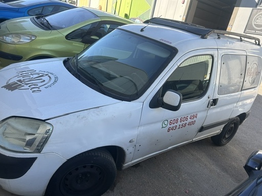 [D-RHY] 0486 PEUGEOT PARTNER  2.0 HDI 2004