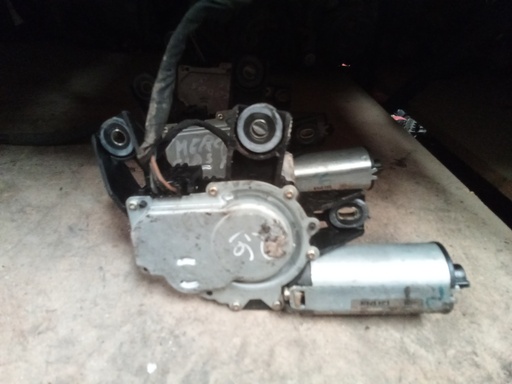 [1688200442] Motor limpia trasero Mercedes clase a w168 '01