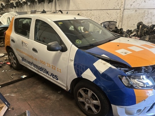 [D-K9KC6] 0502 DACIA SANDERO 1.5DCI 2014
