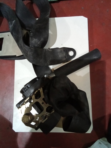 Cinturon delantero derecho alfa 166 '98