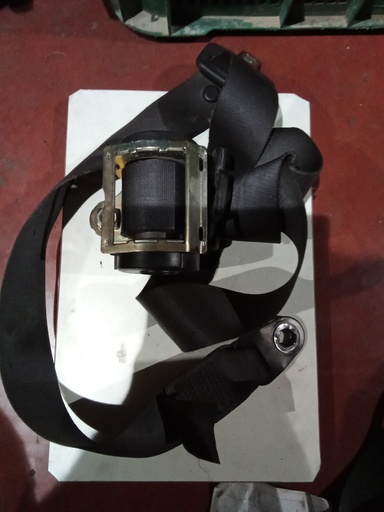 Cinturon delantero izquierdo Land Rover freelander '03