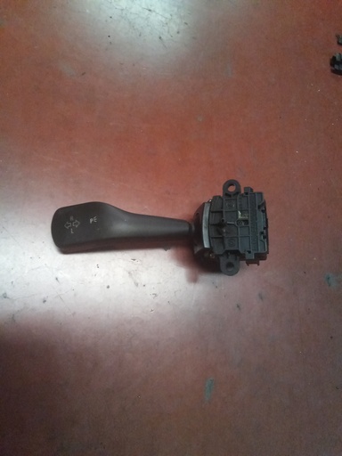 [8363662] Mando de intermitentes BMW Serie 3 E46 '03